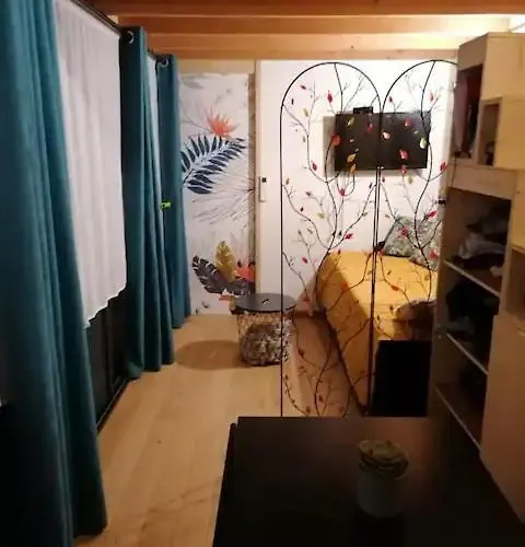 Σαλέ La Au Fond Du Jardin